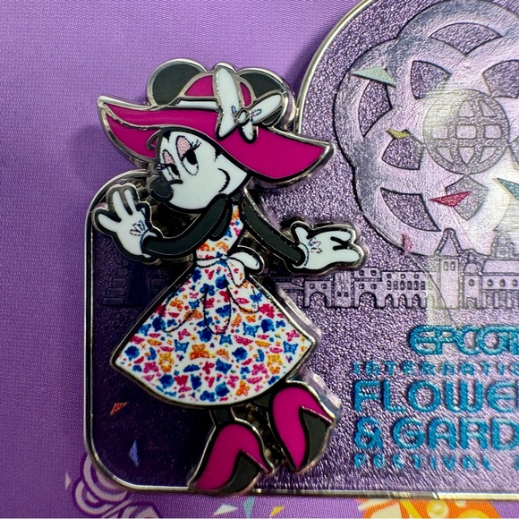 NWT. Disney Pin. Epcot 2024 flower and garden festival. Minnie Mouse in dress - Picture 4 of 8